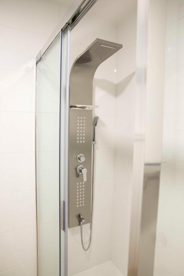L2 Apartamento O Grove Centro 2 Hab Con Aire Ac Parking Exterior foto
